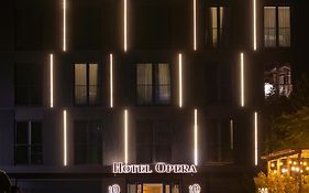 Hotel Opera