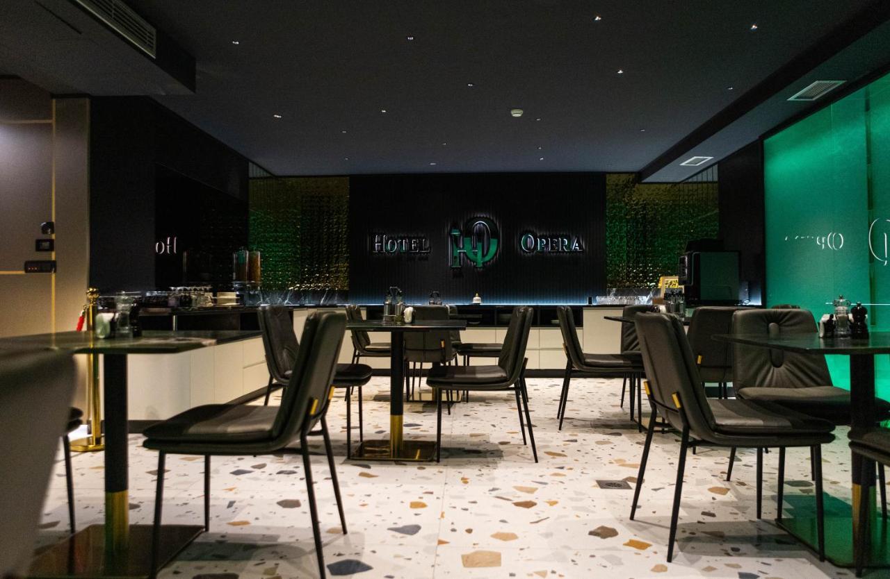 Hotel Opera Pristina Esterno foto